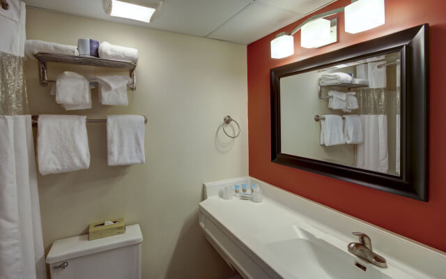 SeaLoft Oceanfront Hotel