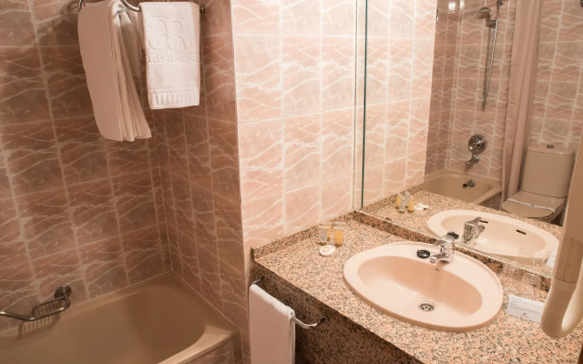Hotel AR Roca Esmeralda & Spa