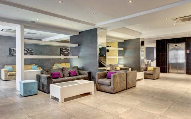 Pebbles Resort