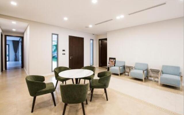 THE FIVE - 5BR - Ocean Villas Da Nang