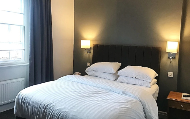 The Lion Pub with Rooms