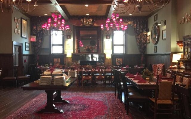 Highlands Inn