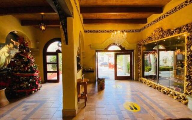 Hotel Mision San Jose