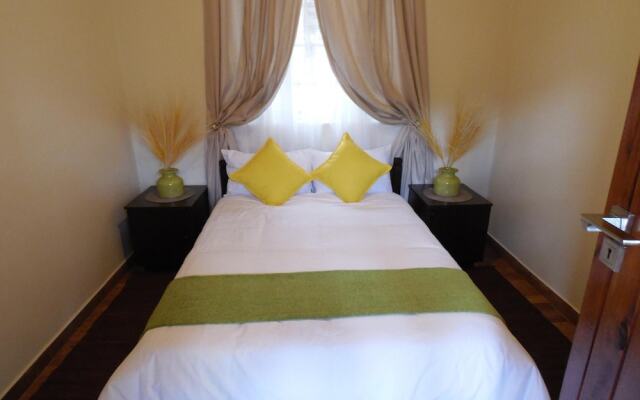 Budget Tented Village at Urban Glamping - Hostel