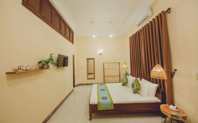 Purple Hue Bnb