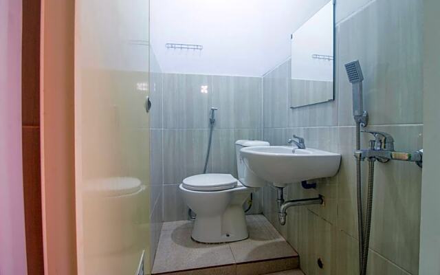 OYO 2165 Alyah Guest House Syariah
