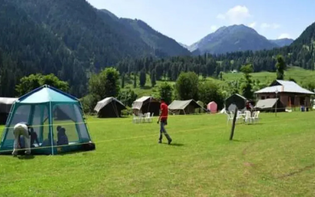 Pine Valley Resort