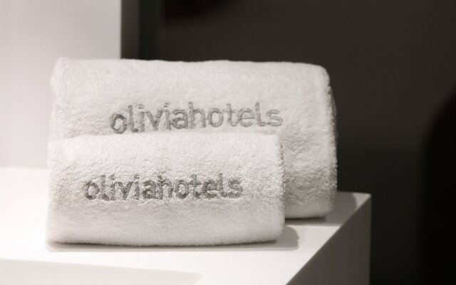 Olivia Plaza Hotel