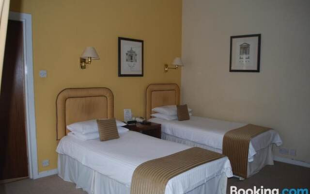 The New County Hotel