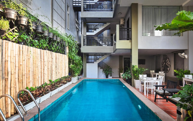 King Grand Boutique Hotel