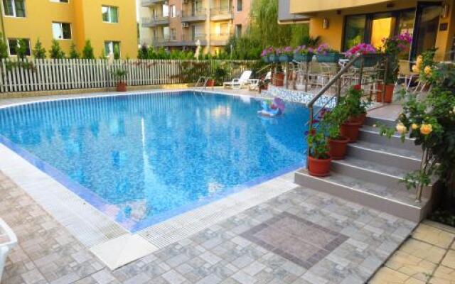 Aquaria Holiday Apartments