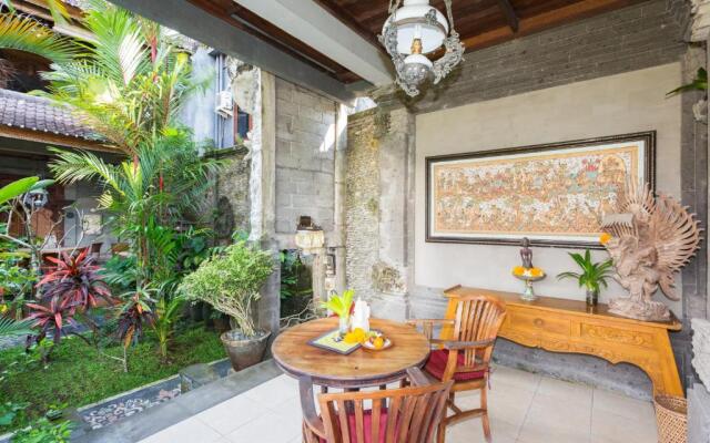 Bali Moon Guest House