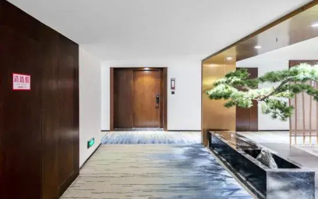 QIANNA HOTEL (Provincial People's Hospital Jincheng Times Square Branch)