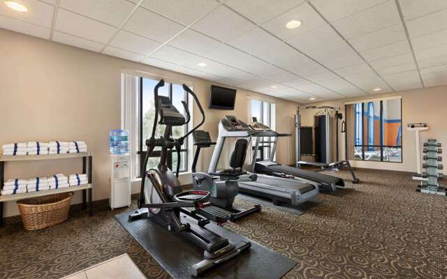 Howard Johnson by Wyndham Billings