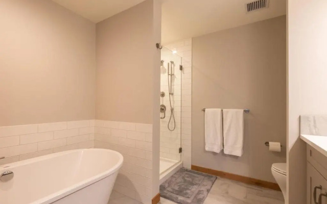 3 - Bedroom Penthouse