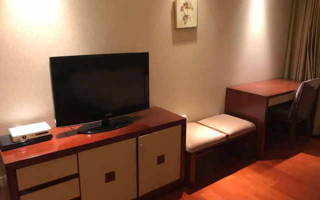 Jingan Ziyuan Apartment