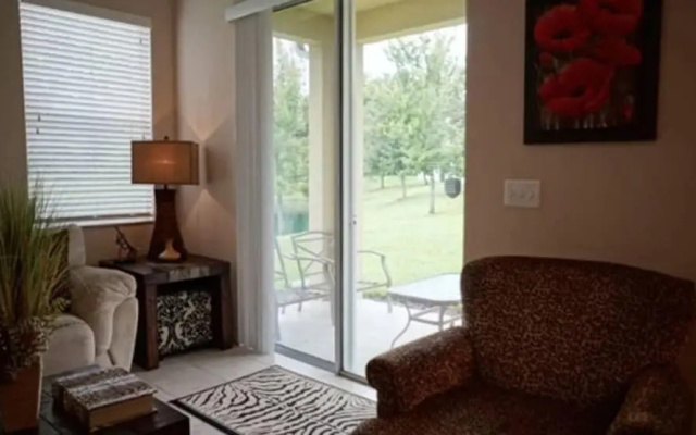 4 BR Compass Bay Sleeps 8