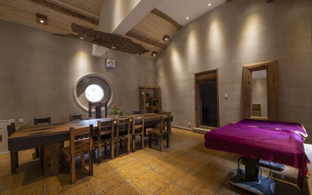 Lotus Mountain Boutique Inn