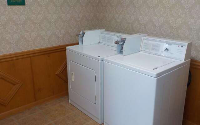 SureStay Plus Hotel by Best Western Warner Robins AFB