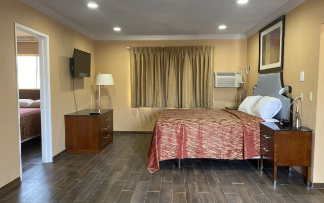 Orange Villa Park Motel