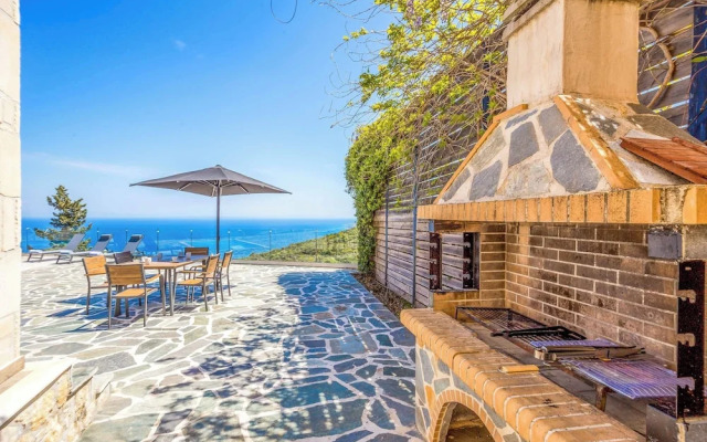 Orient Villa