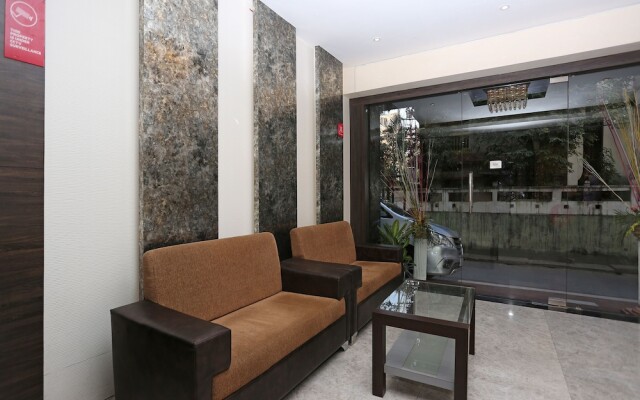 CAPITAL O 10292 Niharika Guest House