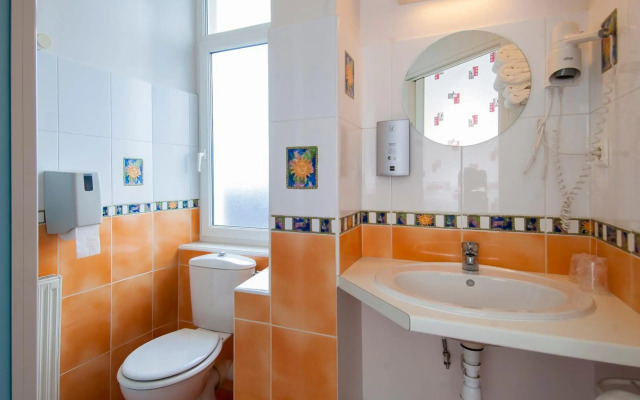 Hôtel Cazes-Arazat