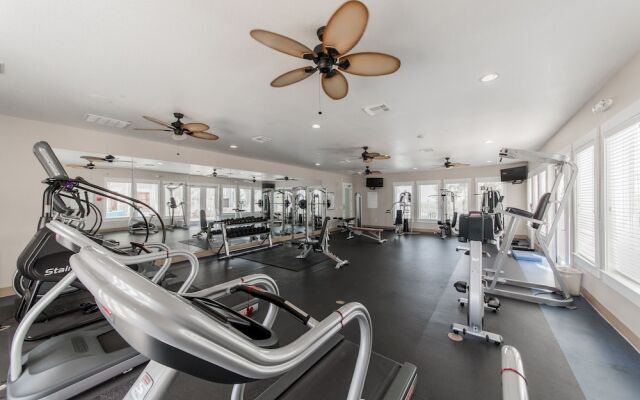 Pointe West #203 - 3 Br Condo