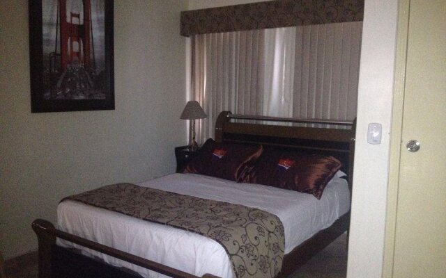 Hotel California Flats