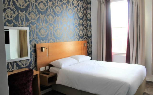 Park Hotel & Apartments