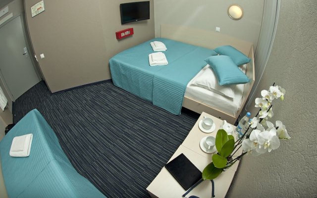 Comfort Hotel Air Express Sheremetievo (FREE ZONE)