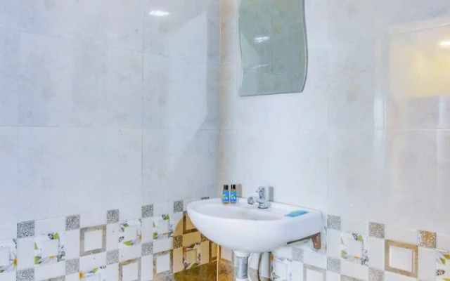 S Ramada by FabHotel