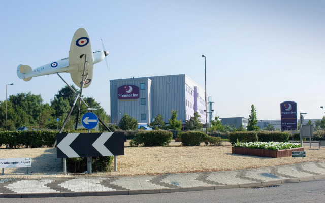 Premier Inn Southampton Airport