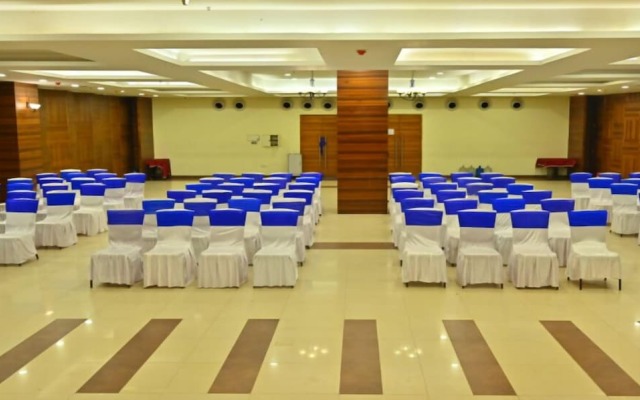 Vijaya Tej Clarks Inn