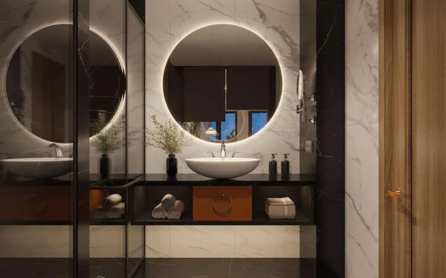 Aurora Oriental Hotel