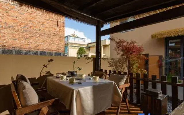 Xueyu Qieman Homestay (Baisha Ancient Town Branch)