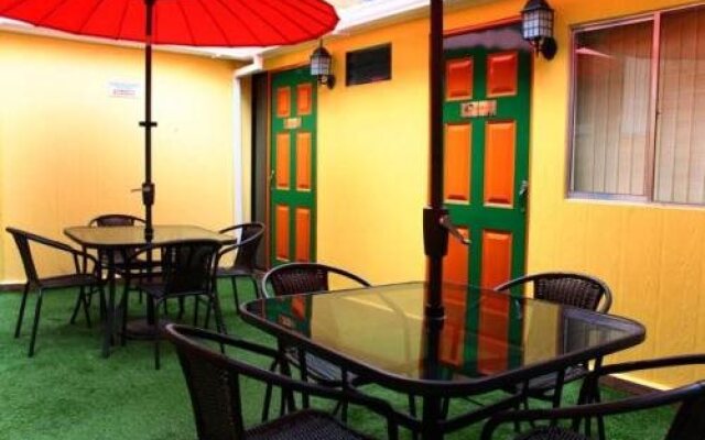 Overlook Hostal