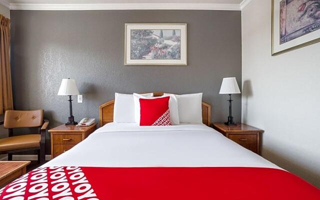 OYO Hotel North Bay at Petaluma