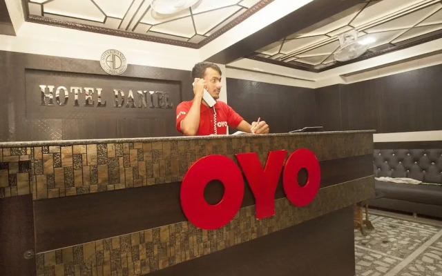 OYO 576 Hotel Daniel