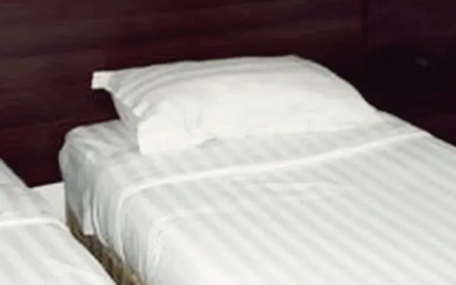 Multaqa Al Zowar Hotel