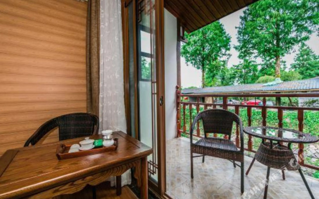 Zhoujia Shanfang Family Hostel