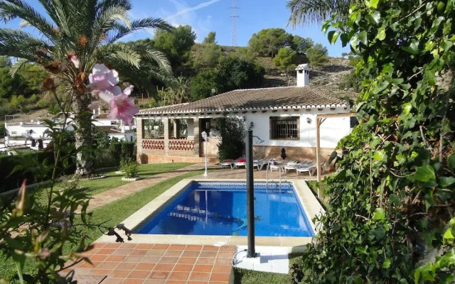 Villa Damian