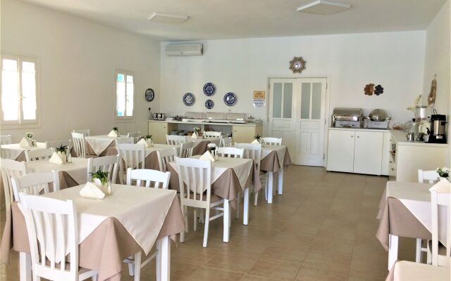 Kosmitis Hotel
