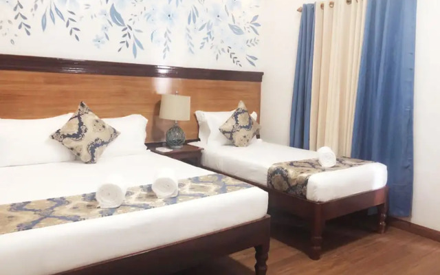 Blue Waters Inn Coron