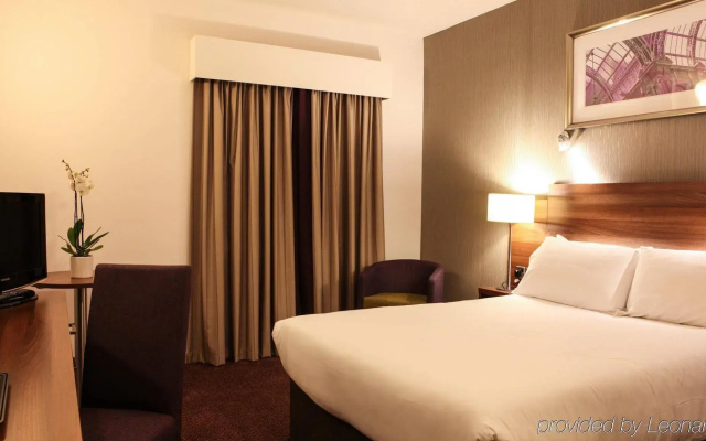 Leonardo Hotel Leeds
