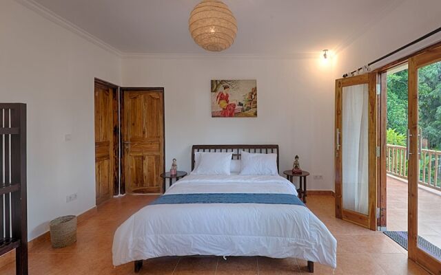 Shanti Toya Ashram & Retreat Center