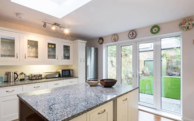4-bed House With a Garden Fulham