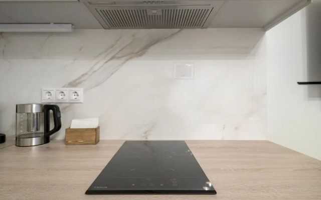 Апартаменты НайсПлэйсСПБ на Большеохтинском проспекте, д.15 к.2