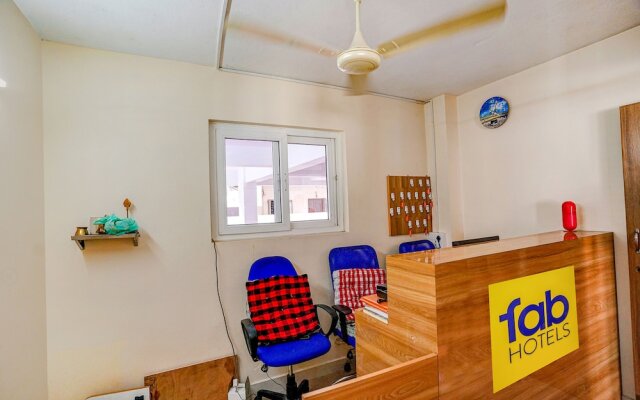 FabExpress U Hotel