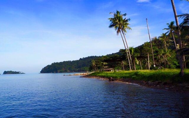 Sea Flower Resort (SHA Extra Plus)